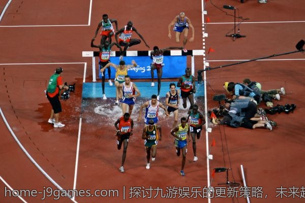 探讨九游娱乐的更新策略，未来趋势分析